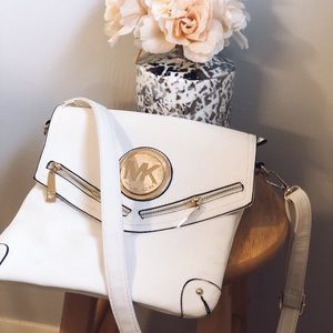 MK purse